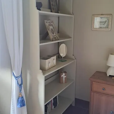 At The Pilgrim's Rest * 蓬特雷莫利