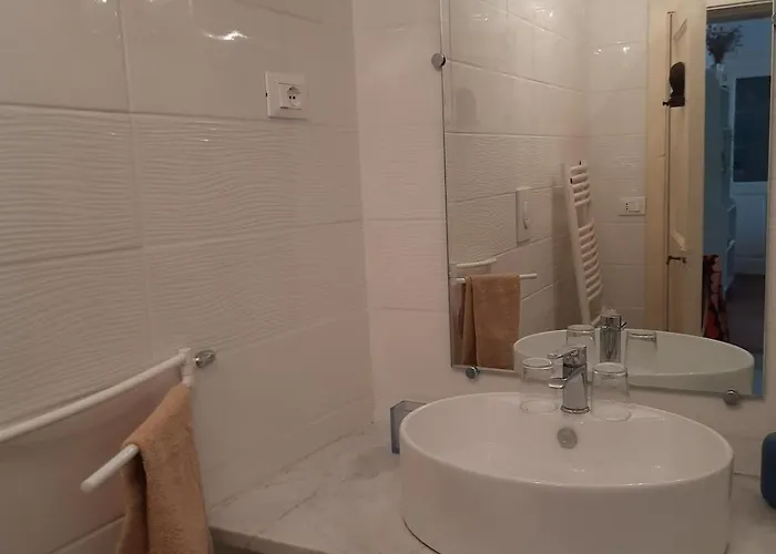 At The Pilgrim's Rest 公寓 蓬特雷莫利